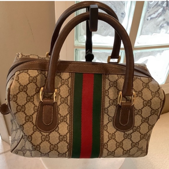 Authentic Vintage Gucci Boston Bag - Picture 3 of 12